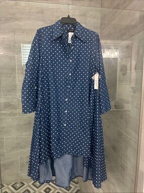BRAND NEWNavy Polka Dot Button-Front Hi-Low Tunic Dress